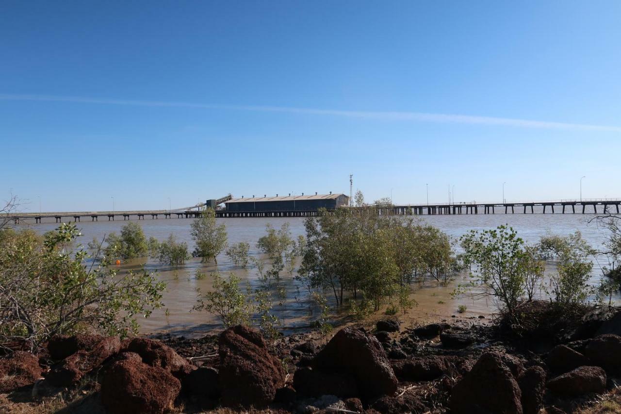 Mud Crab Motel Дерби Екстериор снимка